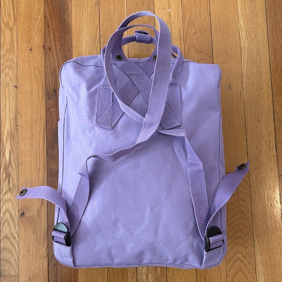 Fjallraven KÅNKEN EVERYDAY OUTDOOR Backpack Lilac Lavender Purple Preowned - Picture 2 of 10